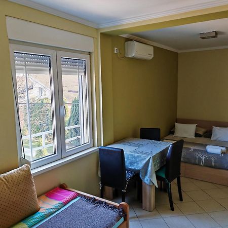 Apartments Popovic Belgrado Buitenkant foto